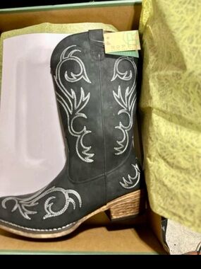 Roper Black Western Embroidered Mid-Calf Heeled Boot with White Stitching
